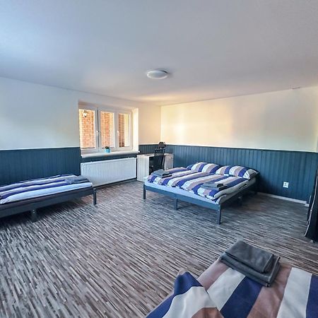 Apartman Vesele Decin Luaran gambar