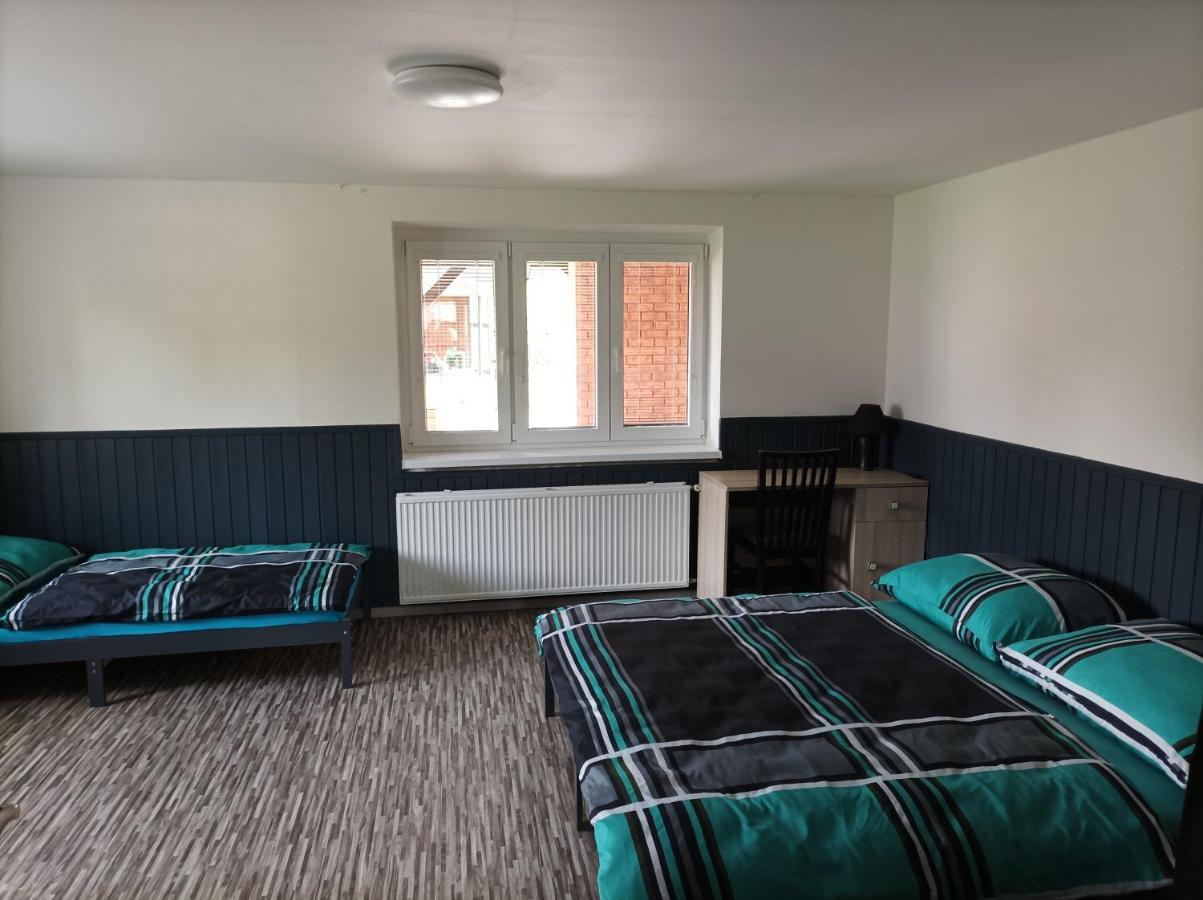 Apartman Vesele Decin Luaran gambar