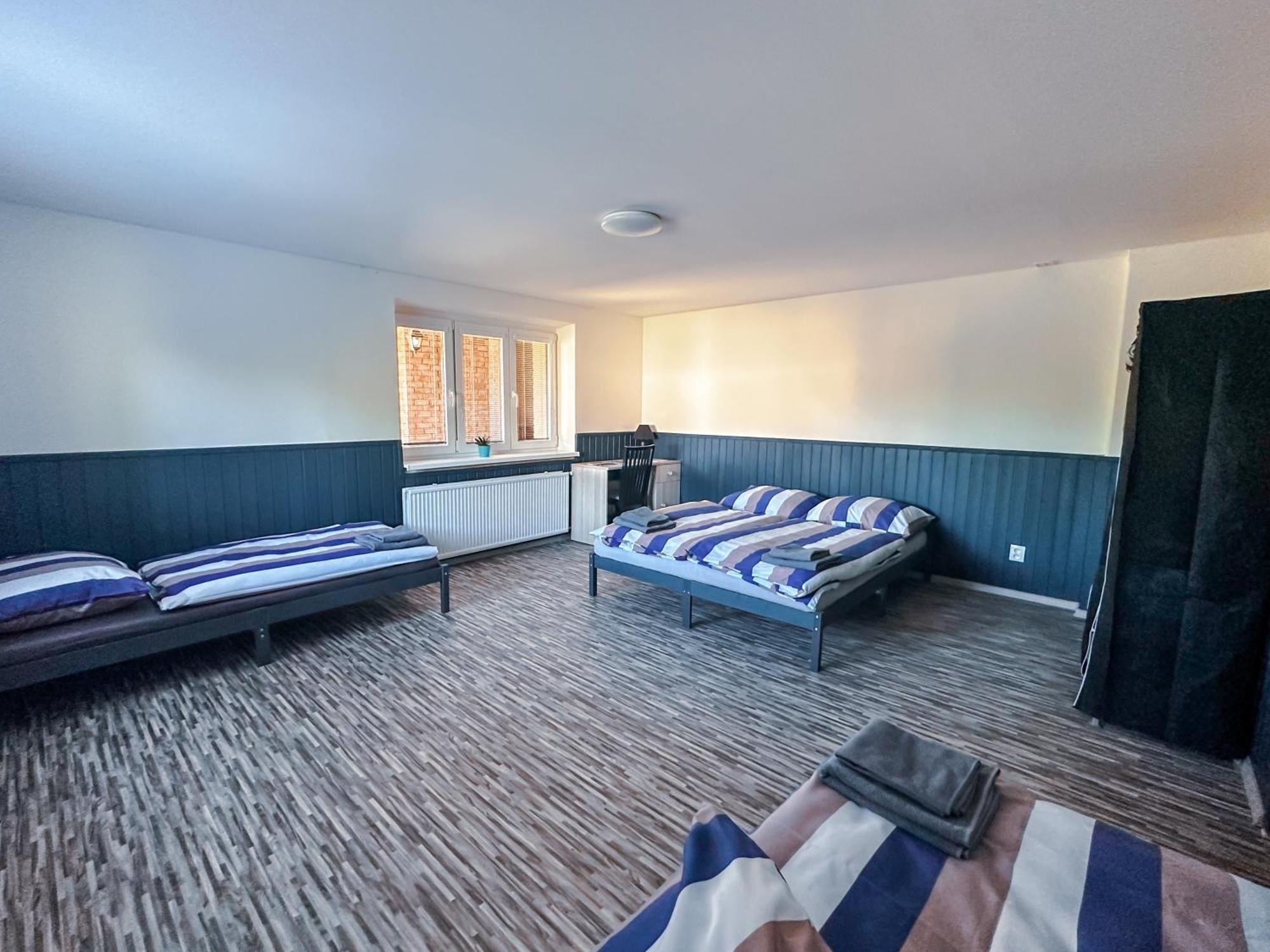 Apartman Vesele Decin Luaran gambar